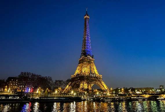 paris-illumination - Copy.webp